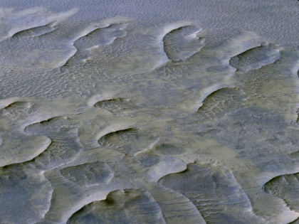 Preserved dune fields offer insights into Martian history | Preserved dune fields offer insights into Martian history