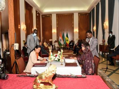 India-Senegal sign three MoUs including cultural exchange, visa-free regime for officials | India-Senegal sign three MoUs including cultural exchange, visa-free regime for officials