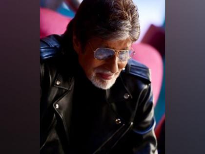 Amitabh Bachchan flaunts his uber cool 'boots' in latest picture | Amitabh Bachchan flaunts his uber cool 'boots' in latest picture Amitabh Bachchan flaunts his uber cool 'boots' in latest picture | Amitabh Bachchan flaunts his uber cool 'boots' in latest picture