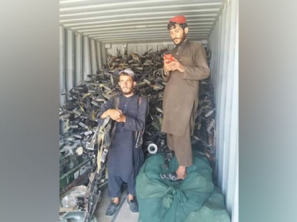 Taliban seize truck carrying arms to Pakistan: Report | Taliban seize truck carrying arms to Pakistan: Report