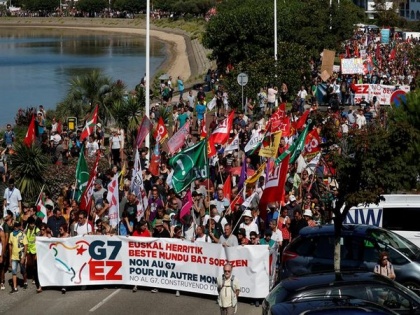 France: Thousands march against G7 near Biarritz | France: Thousands march against G7 near Biarritz