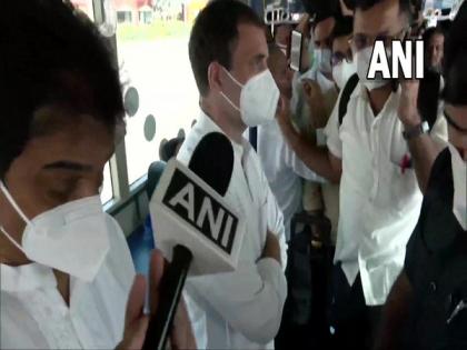 Rahul Gandhi arrives at Lucknow airport ahead of Lakhimpur Kheri visit | Rahul Gandhi arrives at Lucknow airport ahead of Lakhimpur Kheri visit
