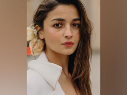 Alia Bhatt to make Hollywood debut with Gal Gadot, Jamie Dornan starrer 'Heart of Stone' | Alia Bhatt to make Hollywood debut with Gal Gadot, Jamie Dornan starrer 'Heart of Stone'