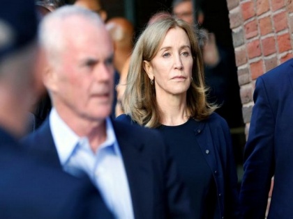 Felicity Huffman may serve sentence in a prison close to her residence | Felicity Huffman may serve sentence in a prison close to her residence