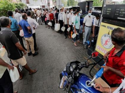 Bowser owner warns fresh fuel shortage to hit Sri Lanka from tomorrow | Bowser owner warns fresh fuel shortage to hit Sri Lanka from tomorrow