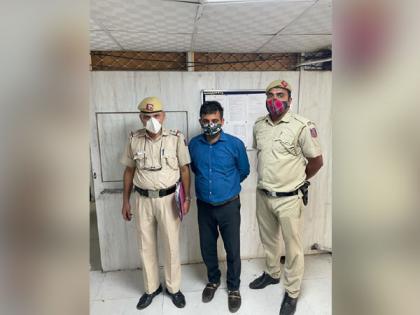 Delhi Police held con man posing as CBI inspector in Kishangarh | Delhi Police held con man posing as CBI inspector in Kishangarh