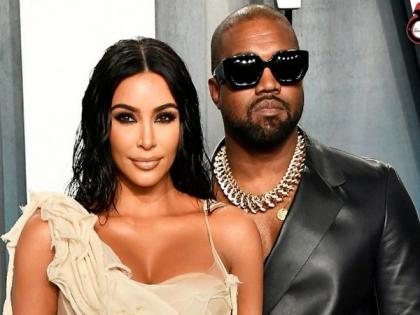 Did Kanye West send truck full of roses to Kim Kardashian on Valentine's Day? | Did Kanye West send truck full of roses to Kim Kardashian on Valentine's Day? Did Kanye West send truck full of roses to Kim Kardashian on Valentine's Day? | Did Kanye West send truck full of roses to Kim Kardashian on Valentine's Day?