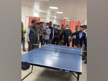 Anurag Thakur tries his hand at table tennis during his visit to J-K's Sonamarg | Anurag Thakur tries his hand at table tennis during his visit to J-K's Sonamarg