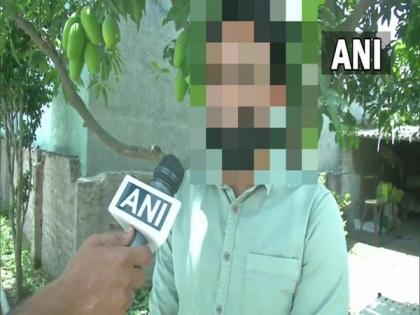 Woman teacher shot dead in Kashmir, Relatives seek security for migrant employees | Woman teacher shot dead in Kashmir, Relatives seek security for migrant employees Woman teacher shot dead in Kashmir, Relatives seek security for migrant employees | Woman teacher shot dead in Kashmir, Relatives seek security for migrant employees