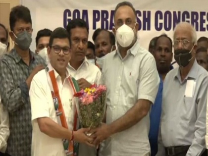 Goa Independent MLA Prasad Gaonkar joins Congress | Goa Independent MLA Prasad Gaonkar joins Congress