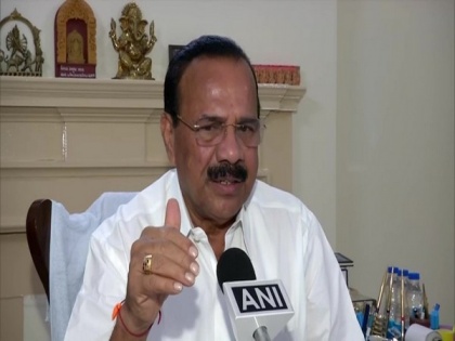 Should people in government hang themselves if vaccine production is insufficient, asks Sadananda Gowda | Should people in government hang themselves if vaccine production is insufficient, asks Sadananda Gowda