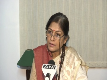 Mamata unable to handle Bengal, dreaming of running country: Roopa Ganguly | Mamata unable to handle Bengal, dreaming of running country: Roopa Ganguly