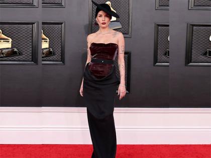 Halsey makes a stunning appearance at 64th Grammy Awards post endometriosis surgery | Halsey makes a stunning appearance at 64th Grammy Awards post endometriosis surgery