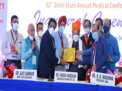 Delhi Medical Association honours Harsh Vardhan for exemplary service during COVID-19 | Delhi Medical Association honours Harsh Vardhan for exemplary service during COVID-19
