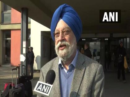 Operation Ganga: 3,000 Indian nationals evacuated from Hungary till yesterday, another 1,100 to leave today: Hardeep Singh Puri | Operation Ganga: 3,000 Indian nationals evacuated from Hungary till yesterday, another 1,100 to leave today: Hardeep Singh Puri