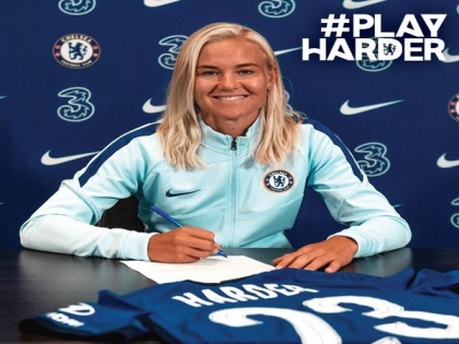 Chelsea women sign Danish striker Pernille Harder on three-year deal | Chelsea women sign Danish striker Pernille Harder on three-year deal