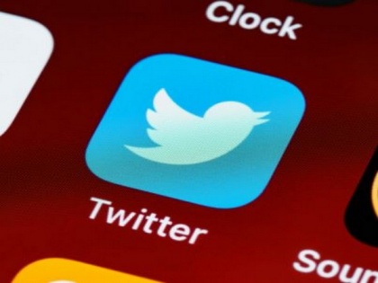 Twitter introduces Voice Messages to DMs in three countries | Twitter introduces Voice Messages to DMs in three countries
