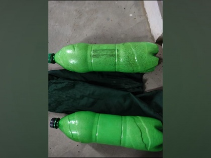 BSF recovers bottles filled with heroin in Punjab's Abohar sector | BSF recovers bottles filled with heroin in Punjab's Abohar sector