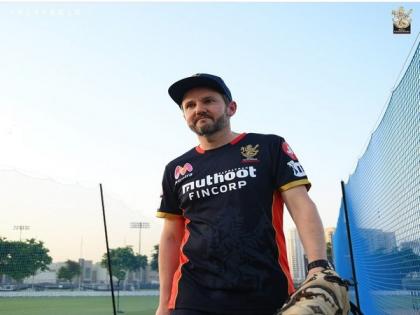 IPL 2022: Mike Hesson feels RCB is ticking along nicely as team after victory over LSG | IPL 2022: Mike Hesson feels RCB is ticking along nicely as team after victory over LSG