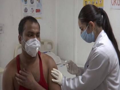 CRPF Jawans at Srinagar receive second dose of COVID-19 vaccine | CRPF Jawans at Srinagar receive second dose of COVID-19 vaccine