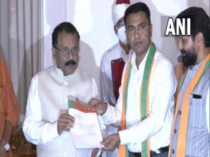 Pramod Sawant meets Governor; stakes claim to form govt in Goa | Pramod Sawant meets Governor; stakes claim to form govt in Goa Pramod Sawant meets Governor; stakes claim to form govt in Goa | Pramod Sawant meets Governor; stakes claim to form govt in Goa