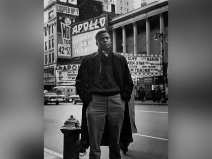 Bollywood mourns demise of legendary actor Sidney Poitier | Bollywood mourns demise of legendary actor Sidney Poitier Bollywood mourns demise of legendary actor Sidney Poitier | Bollywood mourns demise of legendary actor Sidney Poitier
