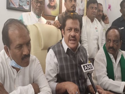 Women get raped when they don't wear Hijab, says Congress leader Zameer Ahmed | Women get raped when they don't wear Hijab, says Congress leader Zameer Ahmed