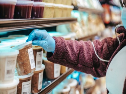 Doctors, public health experts emphasise importance of consumer-friendly food, beverage warning labels | Doctors, public health experts emphasise importance of consumer-friendly food, beverage warning labels