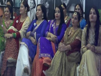 Mothers walk the ramp for a fashion show in Aligarh | Mothers walk the ramp for a fashion show in Aligarh
