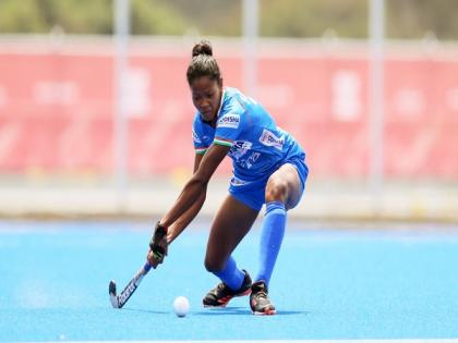 Argentina 'B' secure 2-1 win against Indian women's hockey team | Argentina 'B' secure 2-1 win against Indian women's hockey team