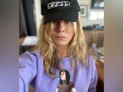 Jennifer Aniston shares cryptic reply on whether Ross-Rochel were on break | Jennifer Aniston shares cryptic reply on whether Ross-Rochel were on break