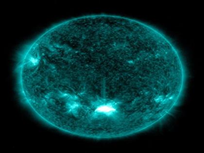 Sun releases significant solar flare | Sun releases significant solar flare Sun releases significant solar flare | Sun releases significant solar flare