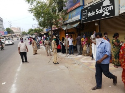 Police officers maintain social distancing at ration shops in Hyderabad | Police officers maintain social distancing at ration shops in Hyderabad