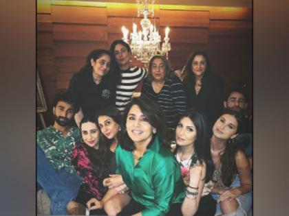 Tara Sutaria poses with Kapoor family in new picture | Tara Sutaria poses with Kapoor family in new picture