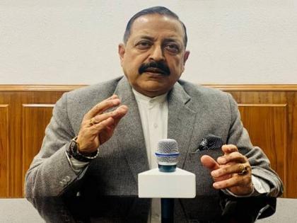 Pregnant women, divyang employees of central govt exempted from attending office due to spike in COVID cases: Jitendra Singh | Pregnant women, divyang employees of central govt exempted from attending office due to spike in COVID cases: Jitendra Singh