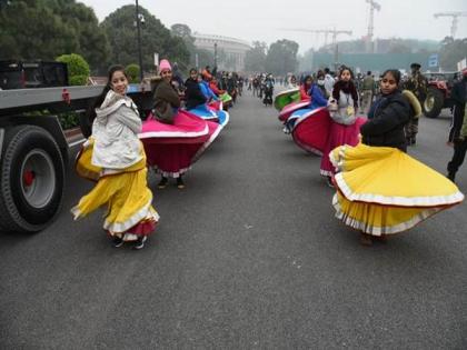 Winners of 'Vande Bhartam Nritya Utsav' competition gearing up to enthral audiences at 2022 Republic Day parade | Winners of 'Vande Bhartam Nritya Utsav' competition gearing up to enthral audiences at 2022 Republic Day parade Winners of 'Vande Bhartam Nritya Utsav' competition gearing up to enthral audiences at 2022 Republic Day parade | Winners of 'Vande Bhartam Nritya Utsav' competition gearing up to enthral audiences at 2022 Republic Day parade
