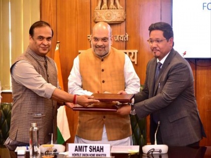 Assam, Meghalaya CMs sign pact to end border dispute; Amit Shah says historic day for realising PM Modi's vision of peaceful, prosperous northeast | Assam, Meghalaya CMs sign pact to end border dispute; Amit Shah says historic day for realising PM Modi's vision of peaceful, prosperous northeast