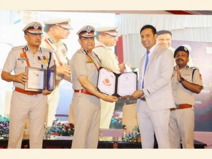 Dr Sameer Bhati, Director, Star Imaging, felicitated by Rakesh Asthana, Delhi Police Commissioner, for supporting Wellness Center | Dr Sameer Bhati, Director, Star Imaging, felicitated by Rakesh Asthana, Delhi Police Commissioner, for supporting Wellness Center