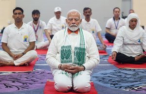 PM Modi calls on people to join International Yoga Day, praises Andhra govt's YogAndhra Abhiyan | PM Modi calls on people to join International Yoga Day, praises Andhra govt's YogAndhra Abhiyan PM Modi calls on people to join International Yoga Day, praises Andhra govt's YogAndhra Abhiyan | PM Modi calls on people to join International Yoga Day, praises Andhra govt's YogAndhra Abhiyan