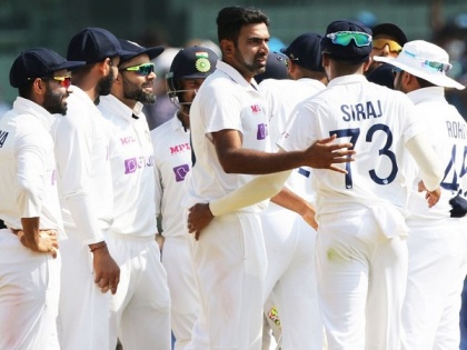 Ind vs Eng, 2nd Test: Hosts three wickets away from victory | Ind vs Eng, 2nd Test: Hosts three wickets away from victory