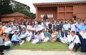India gifts 34 ambulances, 50 school buses to Nepal | India gifts 34 ambulances, 50 school buses to Nepal