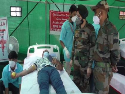 Indian Army organises blood donation camp in J-K's Baramulla | Indian Army organises blood donation camp in J-K's Baramulla Indian Army organises blood donation camp in J-K's Baramulla | Indian Army organises blood donation camp in J-K's Baramulla