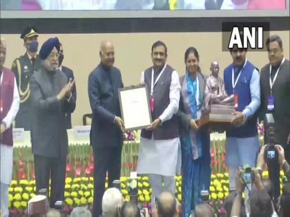 Indore ranks India's cleanest city for 5th consecutive year | Indore ranks India's cleanest city for 5th consecutive year Indore ranks India's cleanest city for 5th consecutive year | Indore ranks India's cleanest city for 5th consecutive year