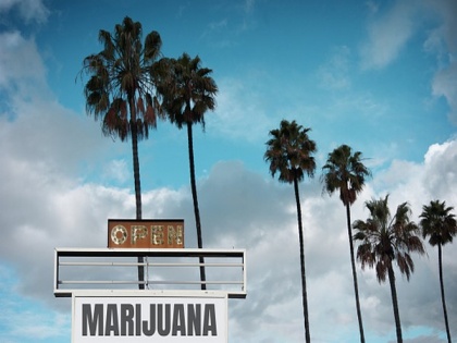 Cannabis ads on billboard, storefront linked to problematic use in teens: Study | Cannabis ads on billboard, storefront linked to problematic use in teens: Study