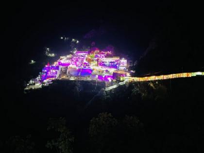 J-K: Mata Vaishno Devi temple in Katra illuminates on Navratri eve | J-K: Mata Vaishno Devi temple in Katra illuminates on Navratri eve