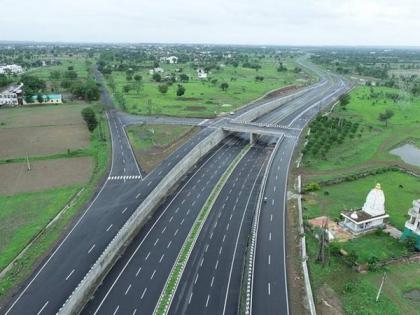 Nitin Gadkari inaugurates Savner-Dhapewada-Goundkhairi section of NH 547-E in Nagpur | Nitin Gadkari inaugurates Savner-Dhapewada-Goundkhairi section of NH 547-E in Nagpur