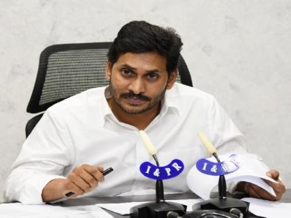Andhra CM announces Rs 5 lakh compensation to family of village volunteer who died on duty | Andhra CM announces Rs 5 lakh compensation to family of village volunteer who died on duty