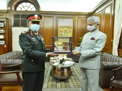 S Jaishankar meets Nepal Army chief, says his visit underlines close relations | S Jaishankar meets Nepal Army chief, says his visit underlines close relations