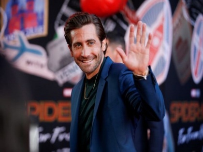 Jake Gyllenhaal reveals filming love scenes with Jennifer Aniston 'was torture' | Jake Gyllenhaal reveals filming love scenes with Jennifer Aniston 'was torture'