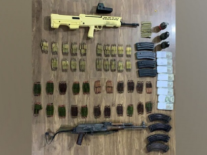 Huge cache of arms, ammunition with cash recovered from vehicle in J-K; two arrested | Huge cache of arms, ammunition with cash recovered from vehicle in J-K; two arrested